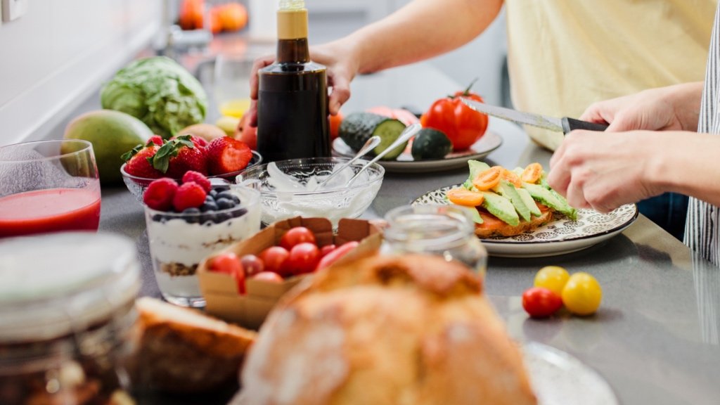 30-Λεπτό Vegan Μαγεία: Το Απόλυτο Βιβλίο Μαγειρικής Με Φυτικές Βάσεις Για Κάθε Τρόπο Ζωής